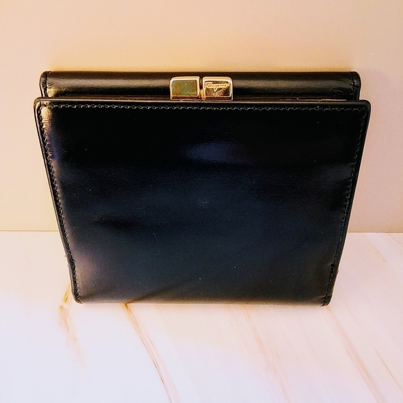 Salvatore Ferragamo Black Patent Leather Wallet β Pristine Preloved Condition - Picture 4 of 12